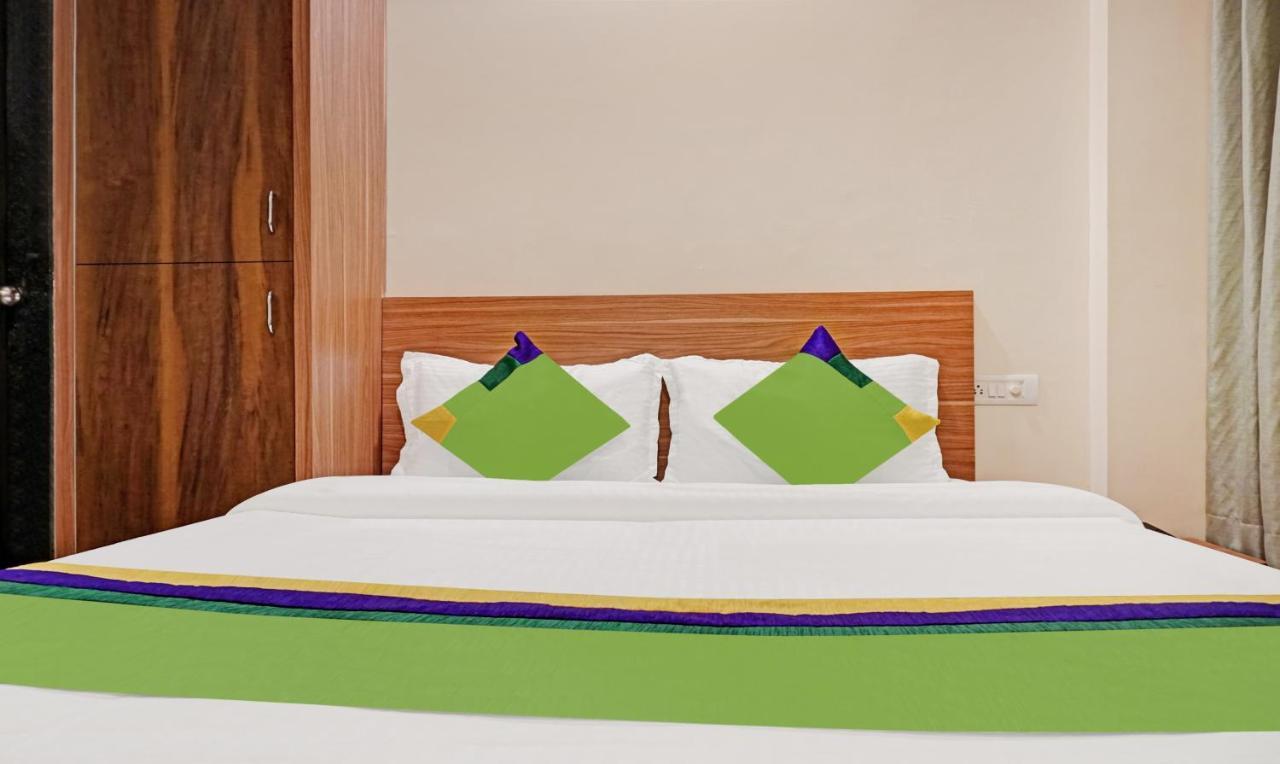 Treebo Trip Sai Krupa Hotel Pune Luaran gambar